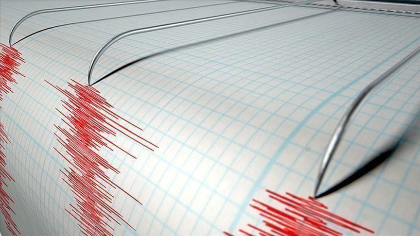  زلزال بقوة 5.5 درجات يضرب إندونيسيا
