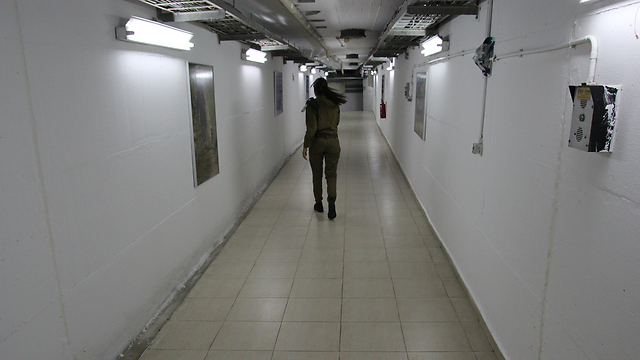 داخل المقر السري تحت الأرض