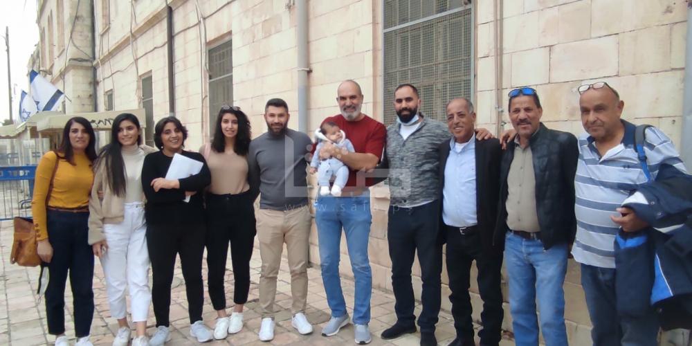 de0cce18-cff6-49a3-95f8-52ab925d06a3