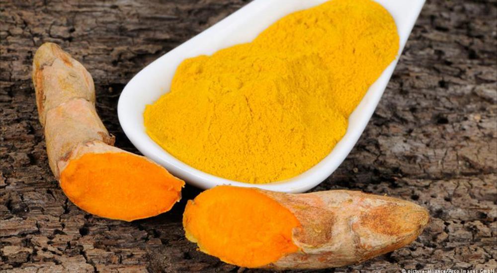 نبتة الكركم