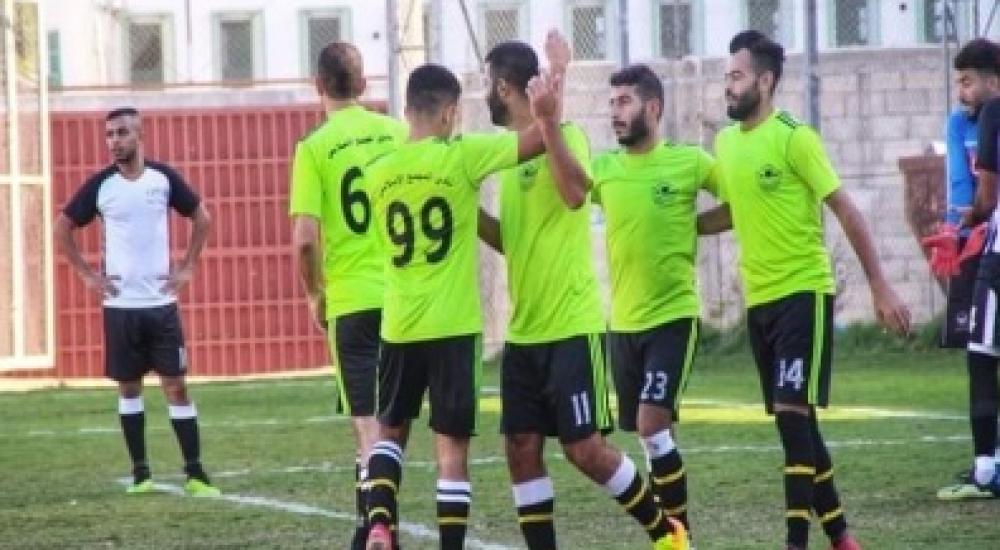 المجمع فاز بهدفين لواحد