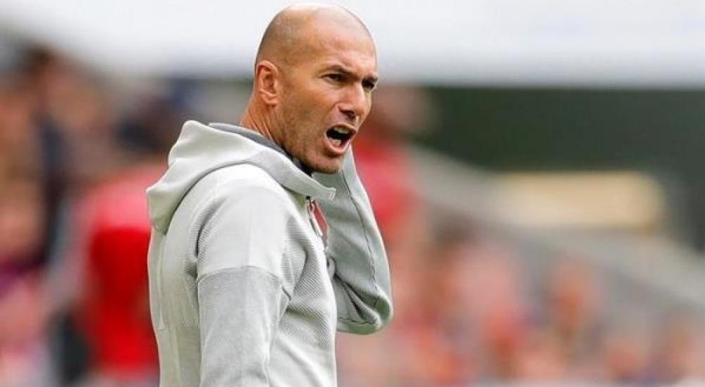 المدير الفني لريال مدريد زين الدين زيدان