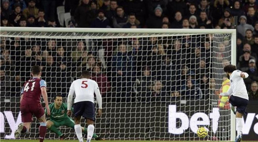 صلاح سجل الهدف الأول لليفربول