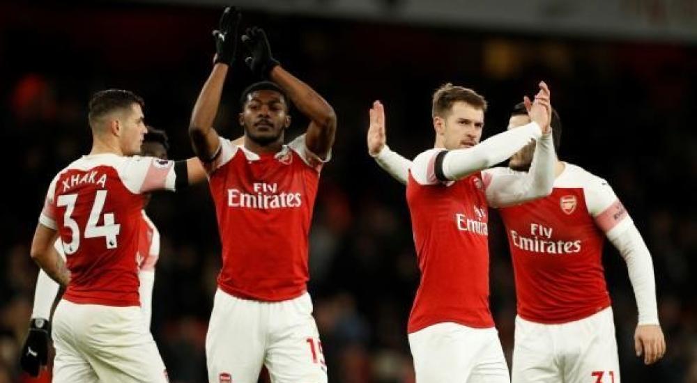 رامزي مع لاعبي أرسنال