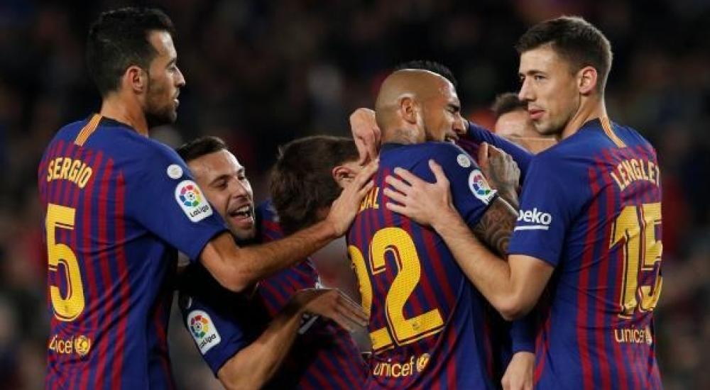 فرحة لاعبي برشلونة