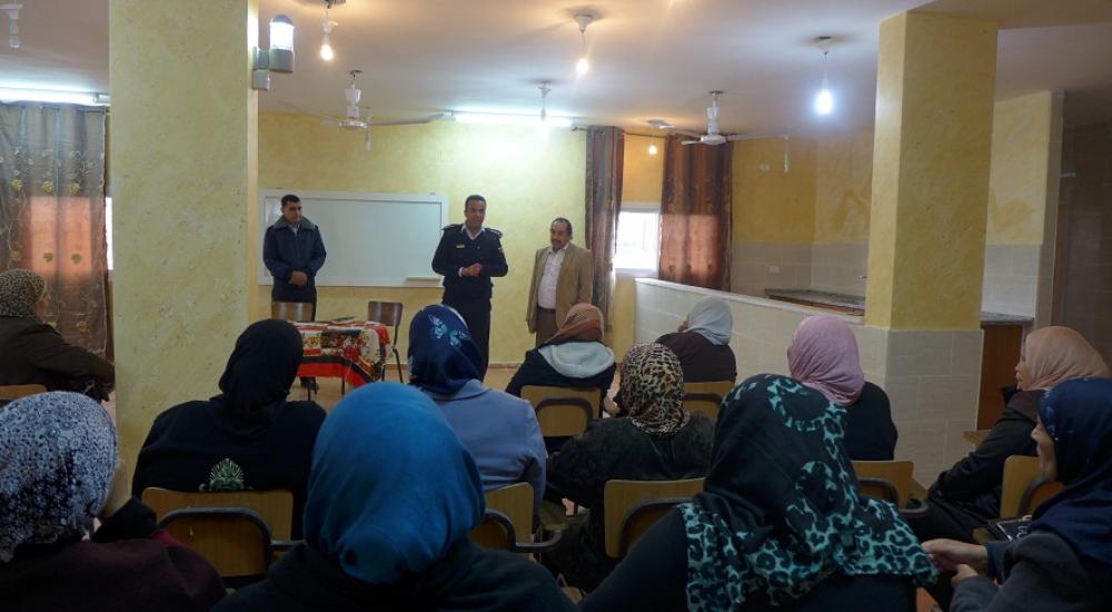 جانب من اطلاق مشروع