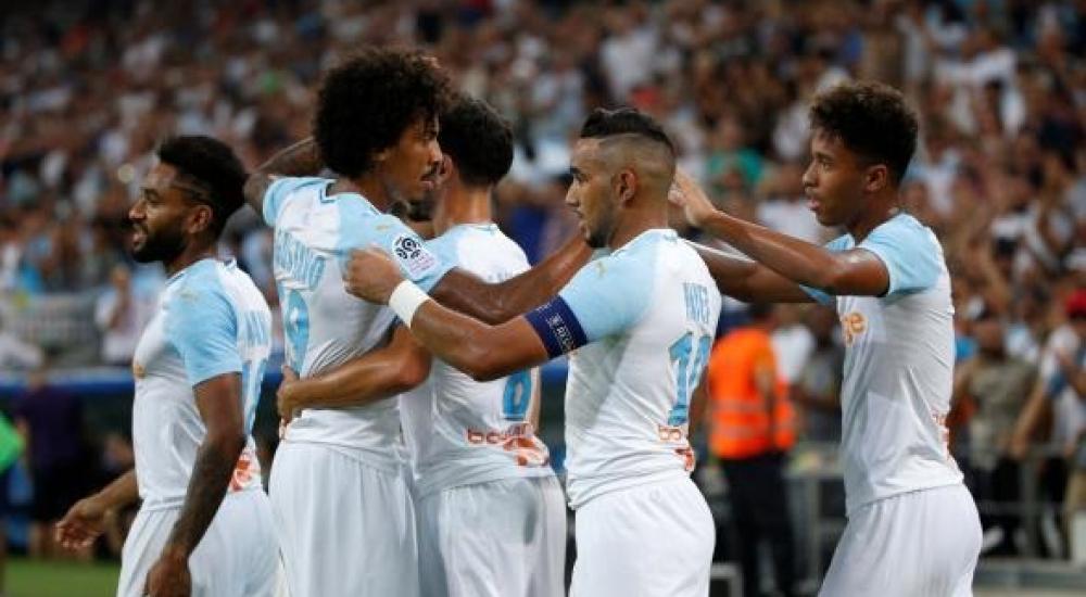 فرحة لاعبي مارسيليا بالفوز