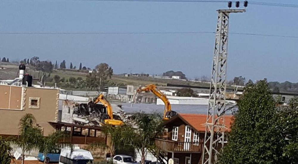 15970221_587266948149637_200985224_n