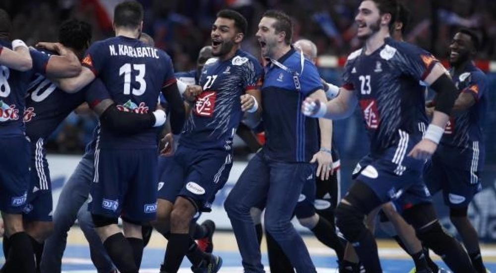 فرحة المنتخب الفرنسي بالفوز باللقب