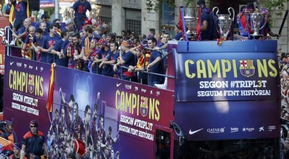برشلونة أول فريق في أوروبا يفوز بالثلاثية مرتين