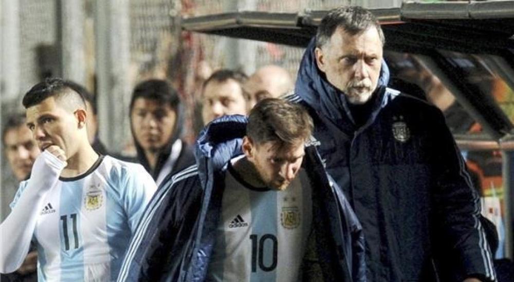 ميسي تعرض للإصابة في مباراة هندوراس الودية يوم الجمعة الماضي