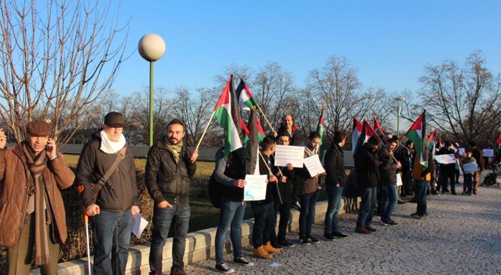 940942_205969786416484_4578342773374414388_n