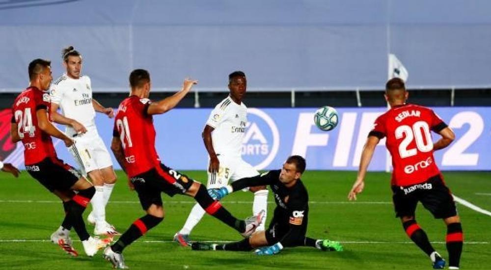 الريال فاز بهدفين نظيفين