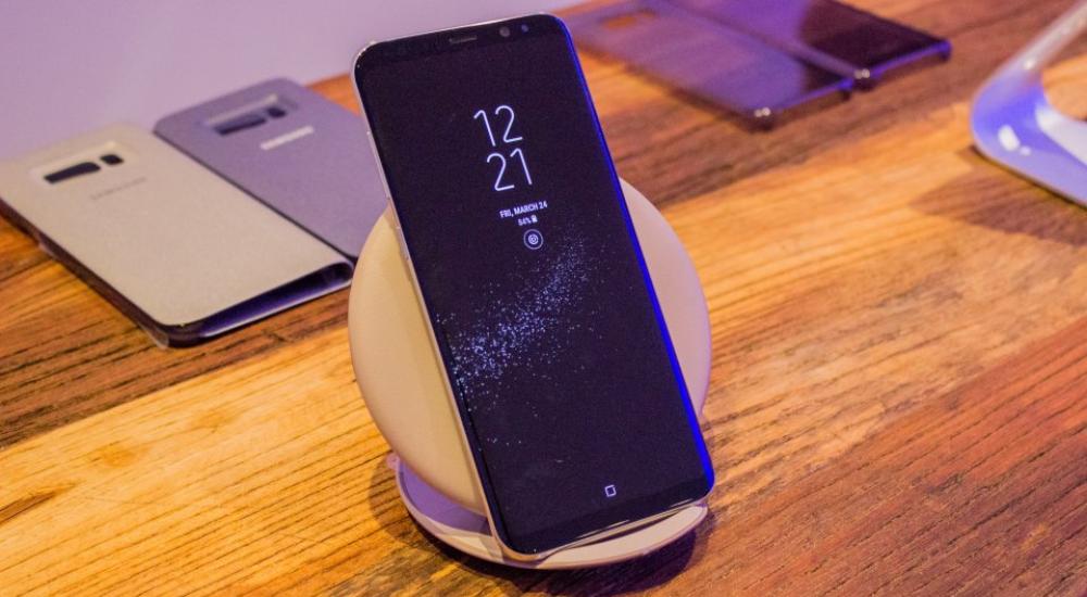 galaxy-s8-wireless-charging-pad
