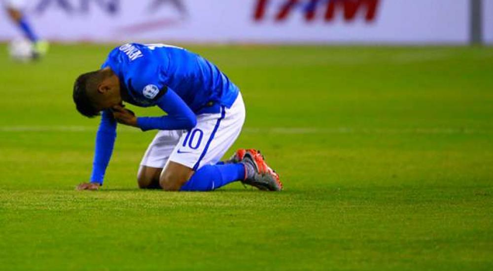 نيمار تعرض للطرد في مباراة كولومبيا