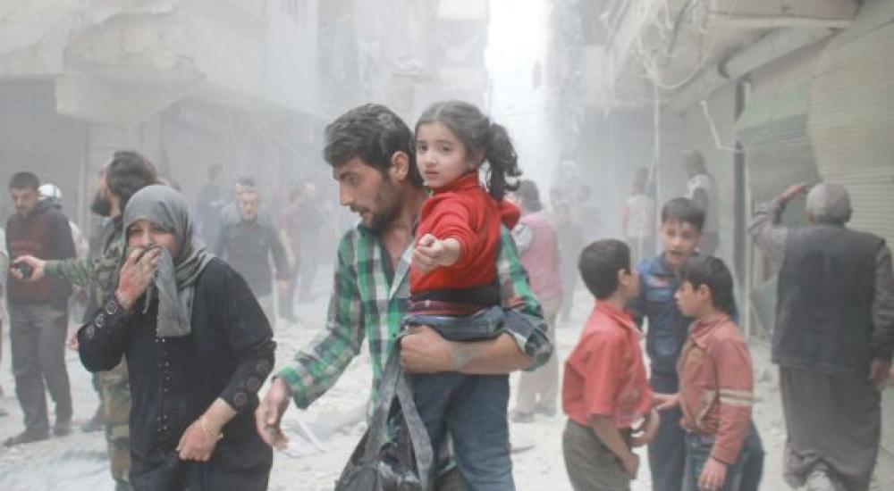 المخيمات الفلسطينية تتعرض لقصف متواصل