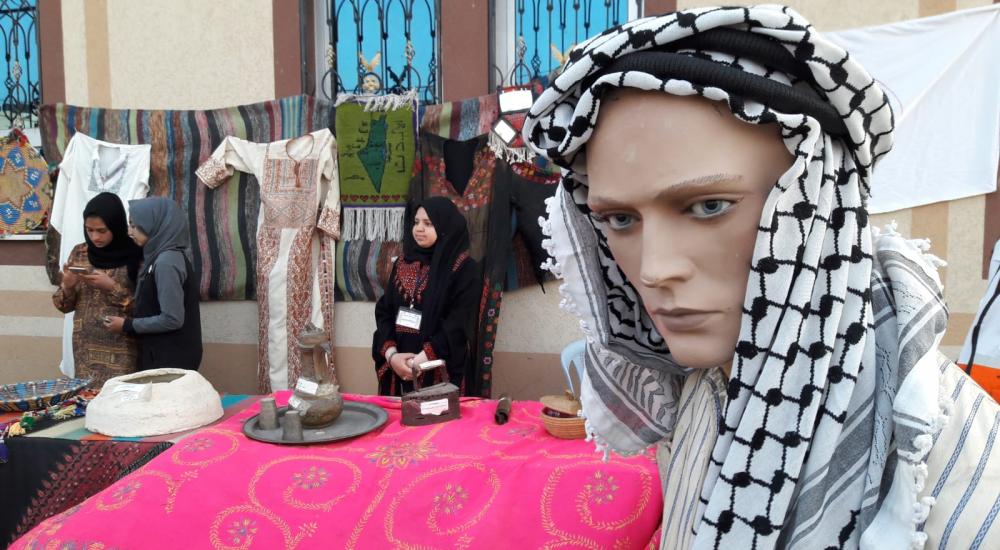 4bc03fa5-7598-4893-ace0-696bc661f90f