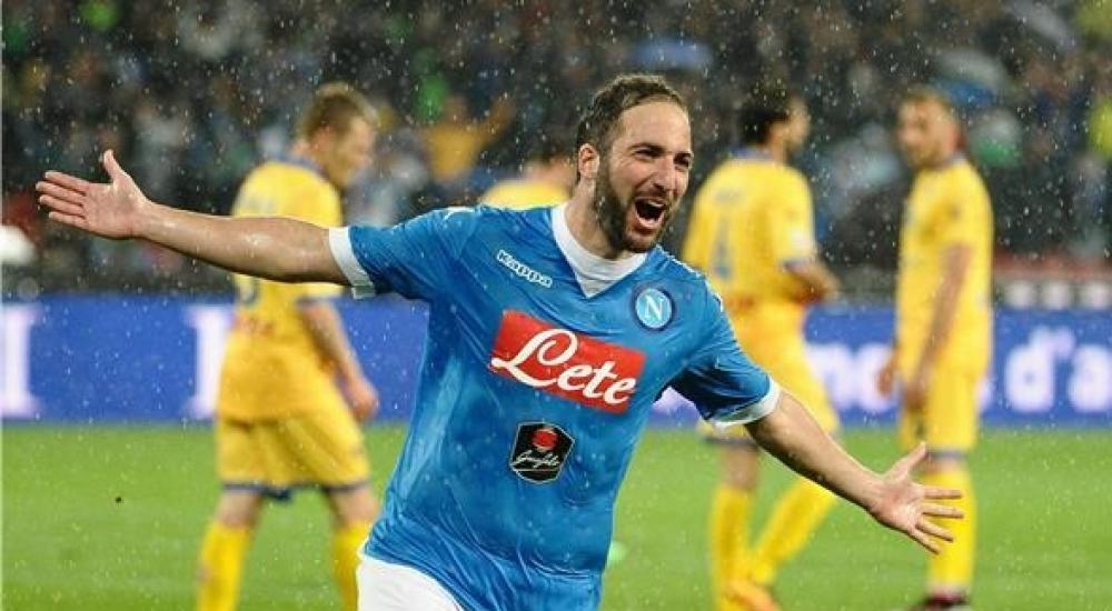 هيجواين سجل 36 هدفاً في الدوري الإيطالي هذا الموسم
