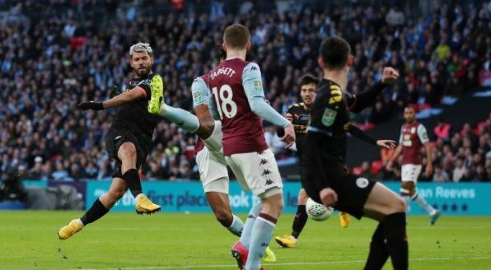 أجويرو يسدد