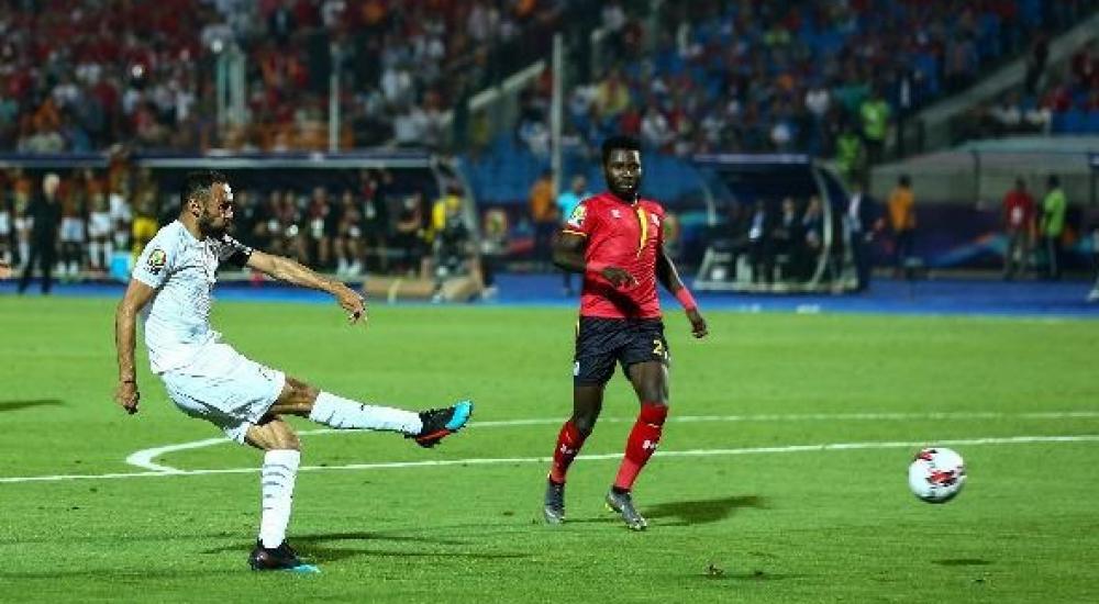 مصر فازت على أوغندا بهدفين نظيفين