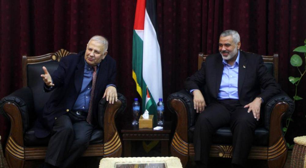  أعلنت لجنة الانتخابات المركزية مطلع الشهر الماضي عن إطلاقها حملة للتسجيل الإلكتروني