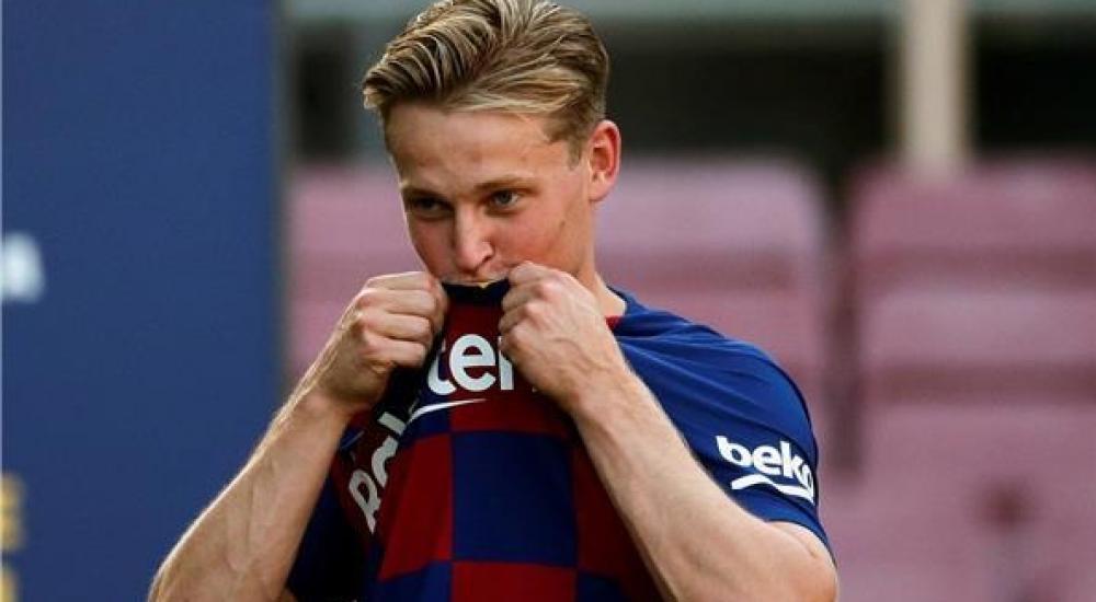 الهولندي فرينكي دي يونج