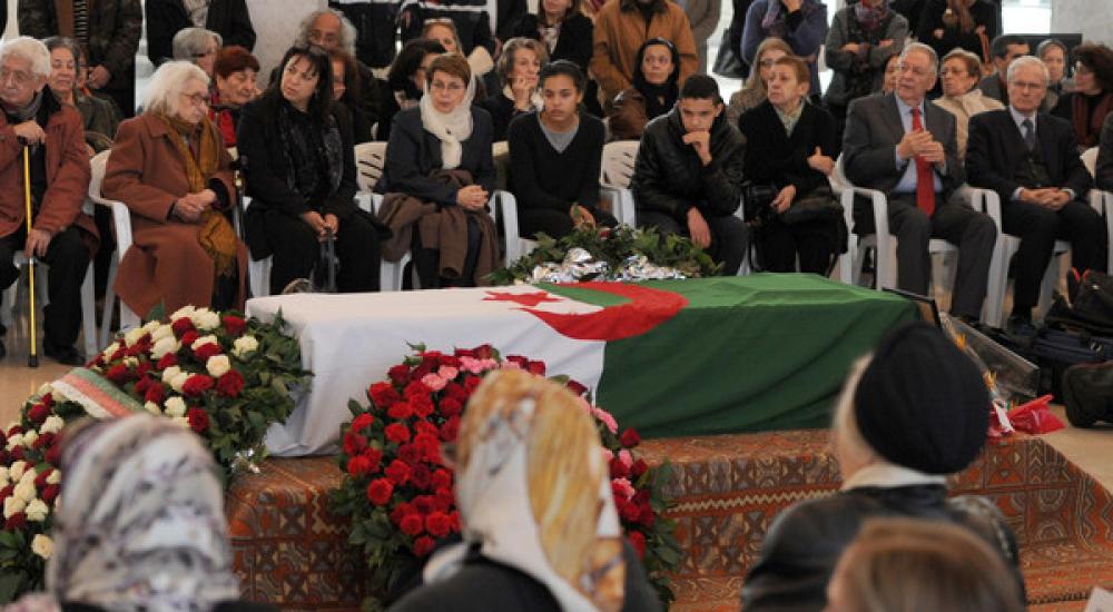 جانب من التشييع