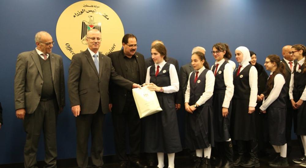 جانب من التكريم