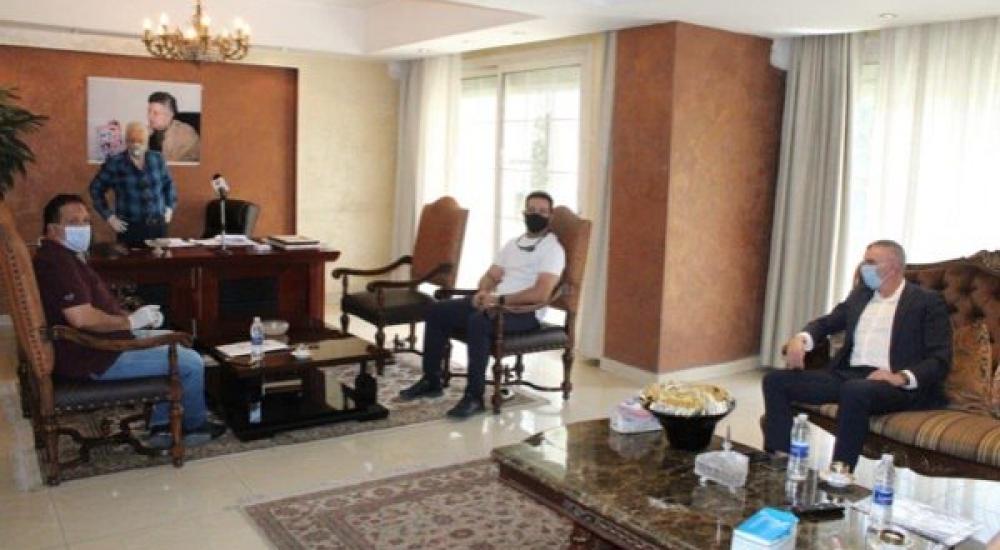 A5636EB3-FAD8-4B08-BF1A-B0284E821CBB