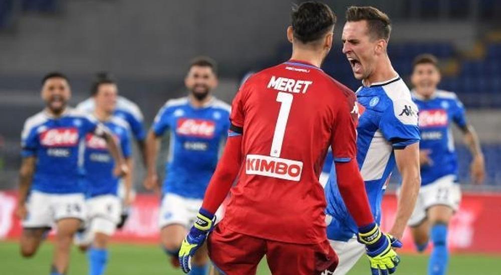 فرحة لاعبي نابولي