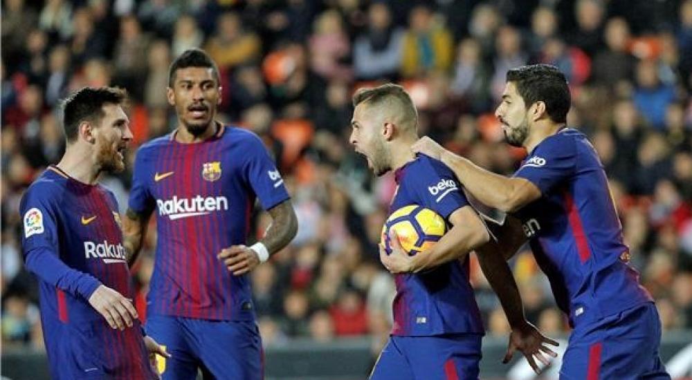 ألبا شارك في تدريبات برشلونة الخميس