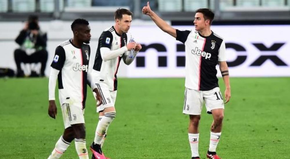 لاعبو فريق يوفنتوس