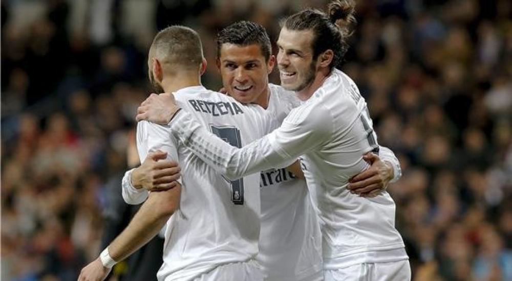 ريال مدريد يقابل مانشستر يونايتد الإنجليزي في المباراة