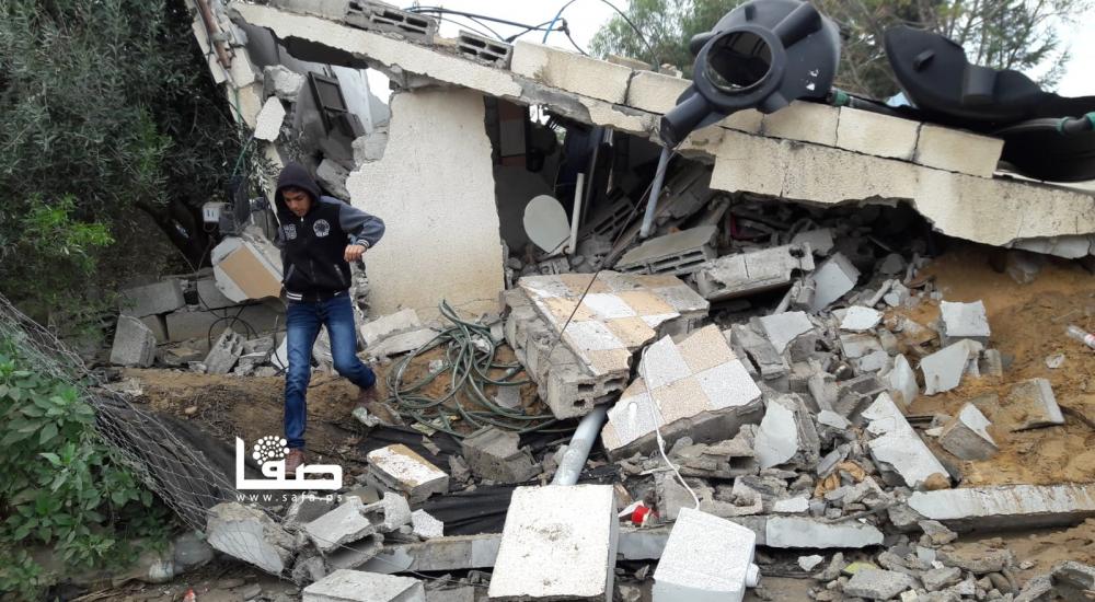 e2faff8e-6617-4bc1-af1e-2ae0f111c49e