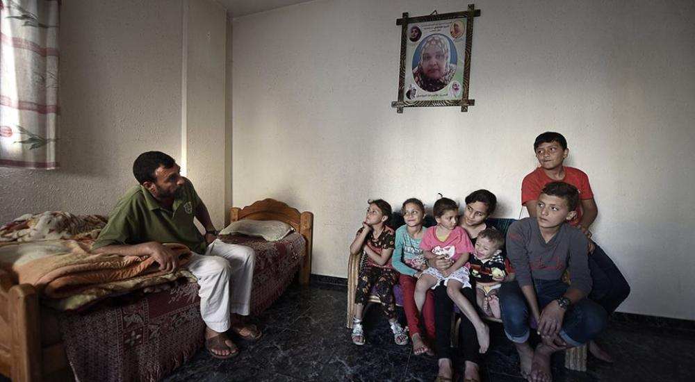 عائلة الأسيرة نسرين أبو كميل