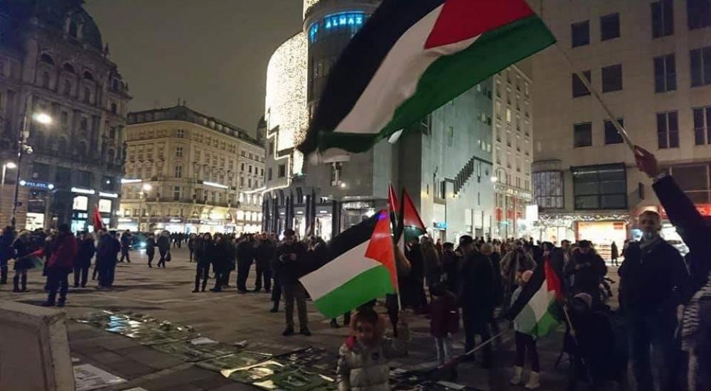 26195869_939542686192918_8276720619026004793_n