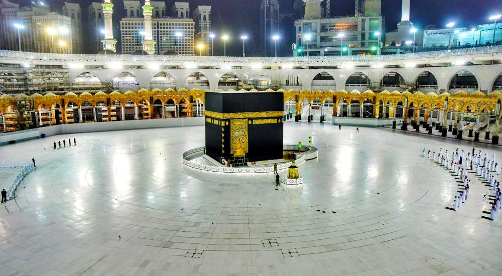 2020-05-19T000000Z_1979935901_RC2YRG9KS626_RTRMADP_3_HEALTH-CORONAVIRUS-RAMADAN-SAUDI