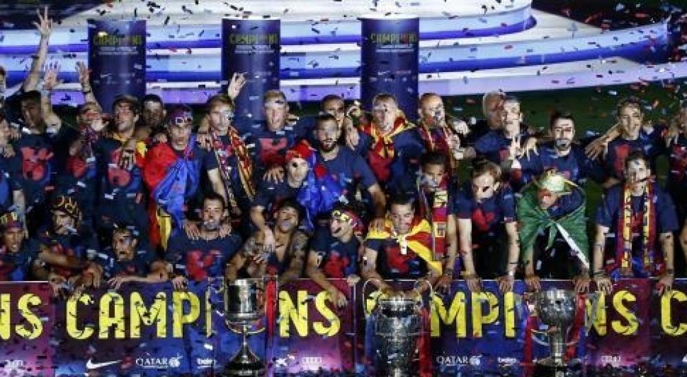 برشلونة أول فريق في أوروبا يفوز بالثلاثية مرتين