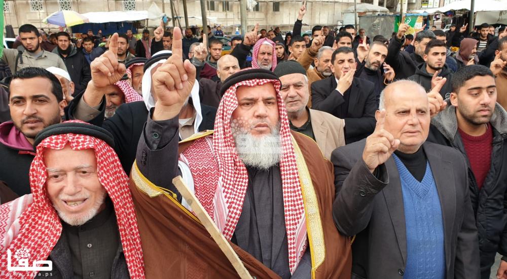 7e25321d-2b3e-40ad-91e3-3d5940a98242