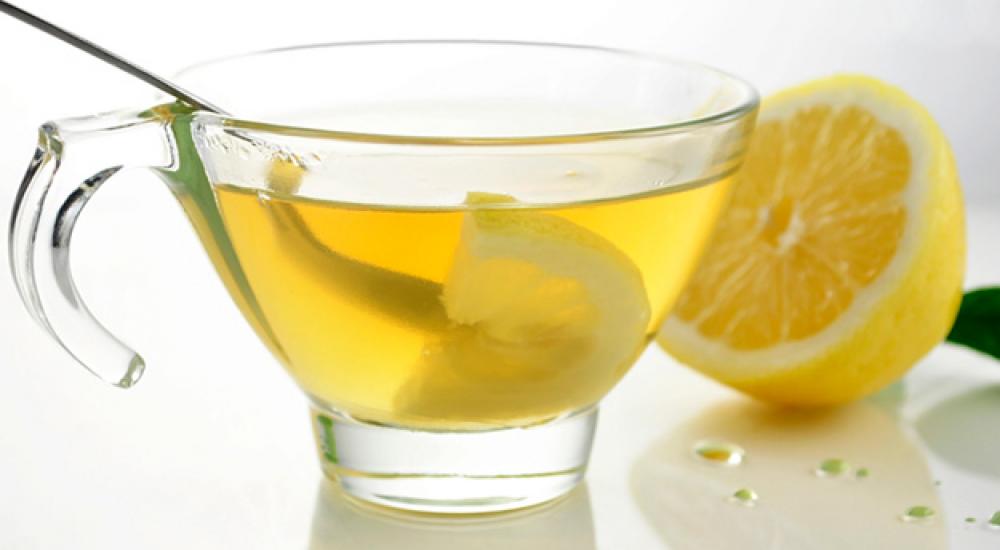 شرب الماء والليمون يمهد الطريق لفقدان الوزن بشكل أسرع