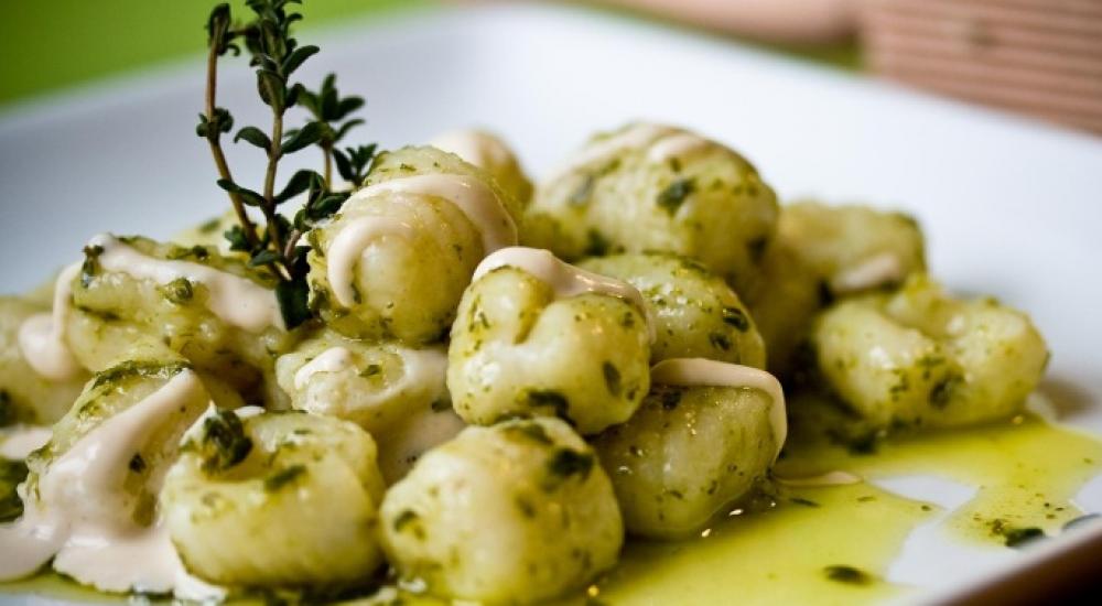 باستا بزيت الزيتون