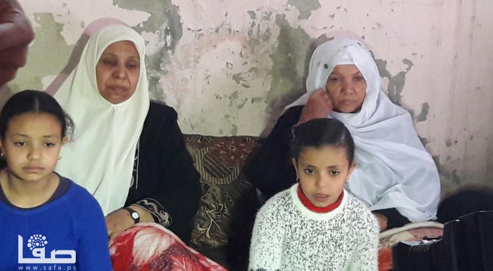 يرجى وضع لوجو1