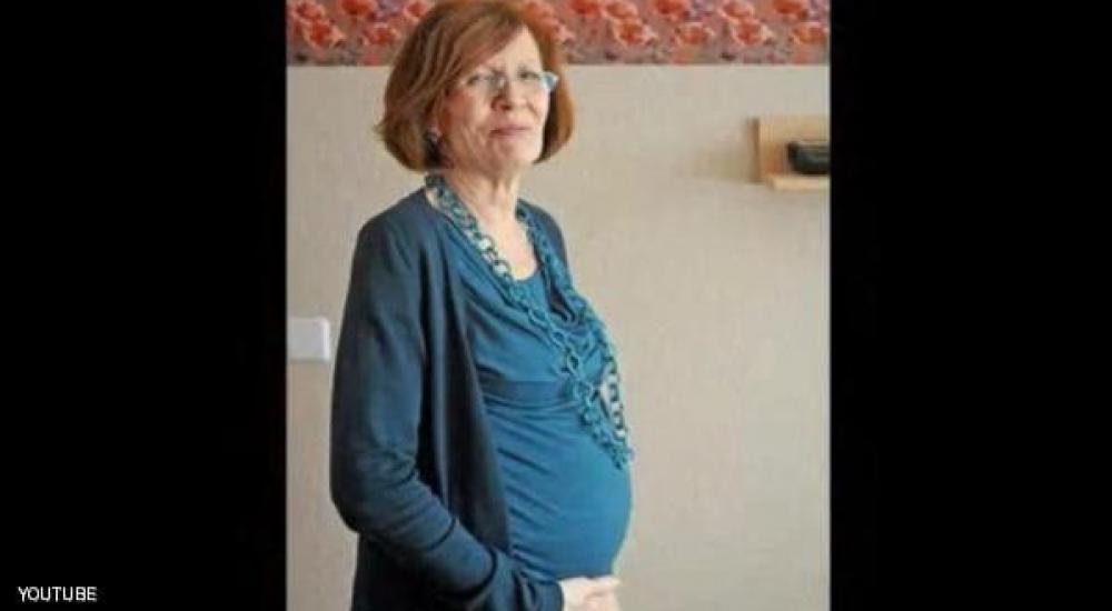  أنغريت رونيغك أكبر سيدة تضع أربعة توائم.