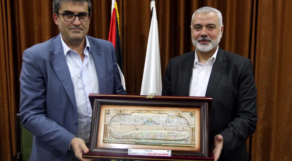 WhatsApp Image 2017-11-13 at 7.19.56 PM