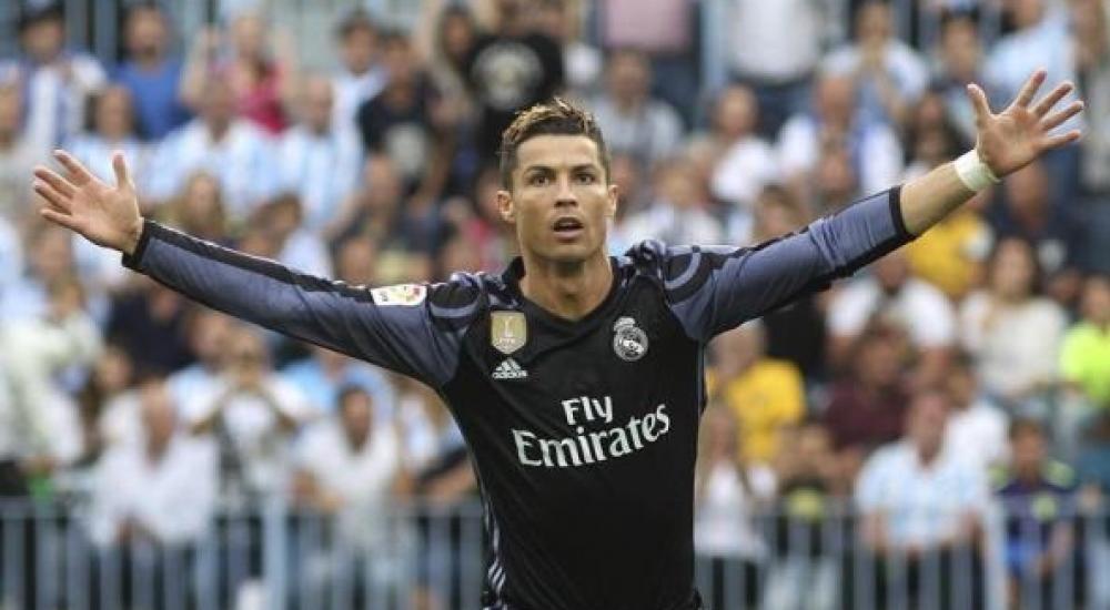 نجم ريال مدريد كريستيانو رونالدو