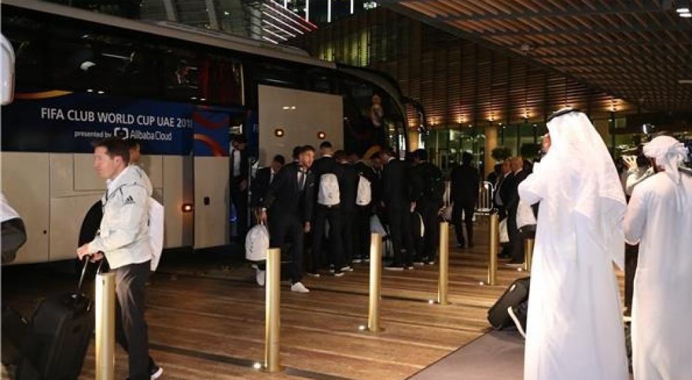 جانب من وصول بعثة ريال مدريد