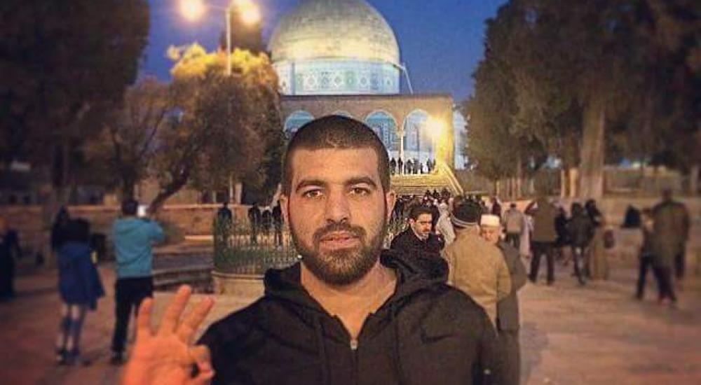 الشاب اسلام خلف