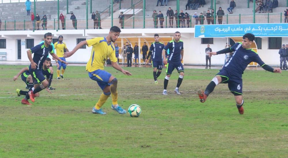 جانب من مباراة الهلال وشباب جباليا