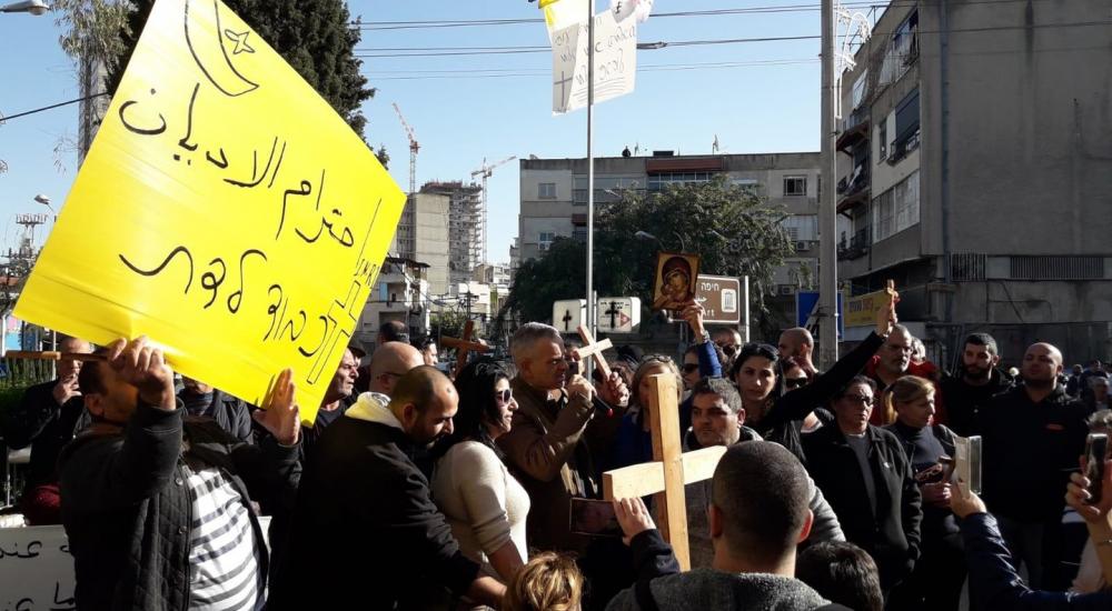 5c38b61ed43750d45e8b461f