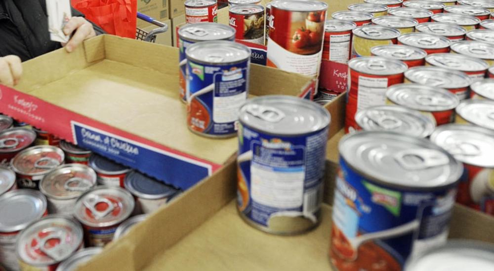 المستحلبات تستخدم في العديد من الصناعات الغذائية بهدف إطالة مدة الصلاحية أو تحسين التماسك بين مكوناتها